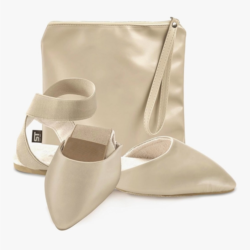 Gold Pointed Foldable Flats with Matching Clutch